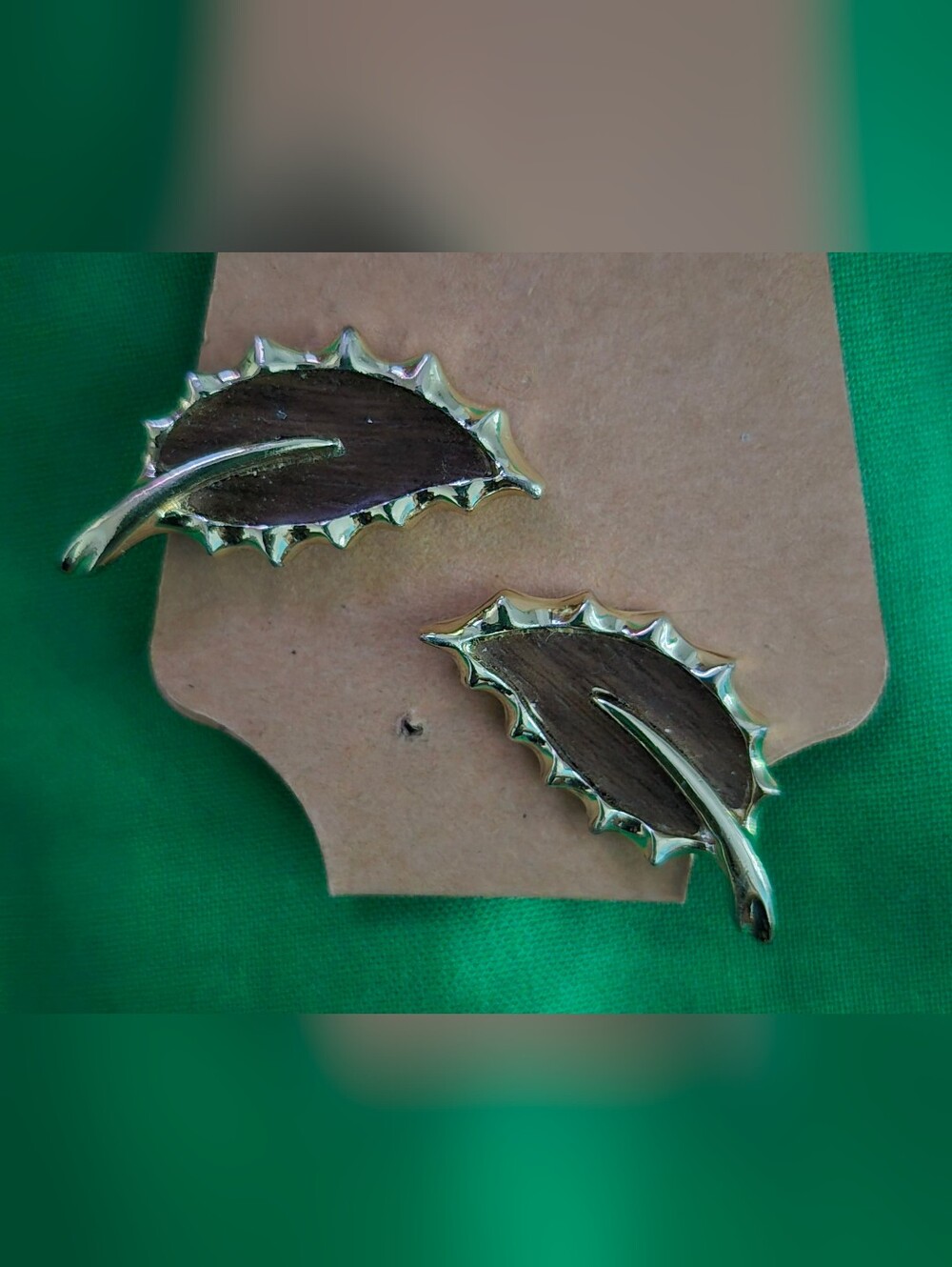 Vintage 1968 Sarah Coventry "Wooded Beauty" leaf-shaped clip-on earrings